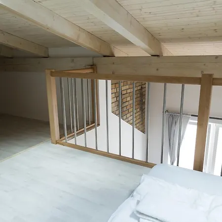 Plzenska 50 Apartament *